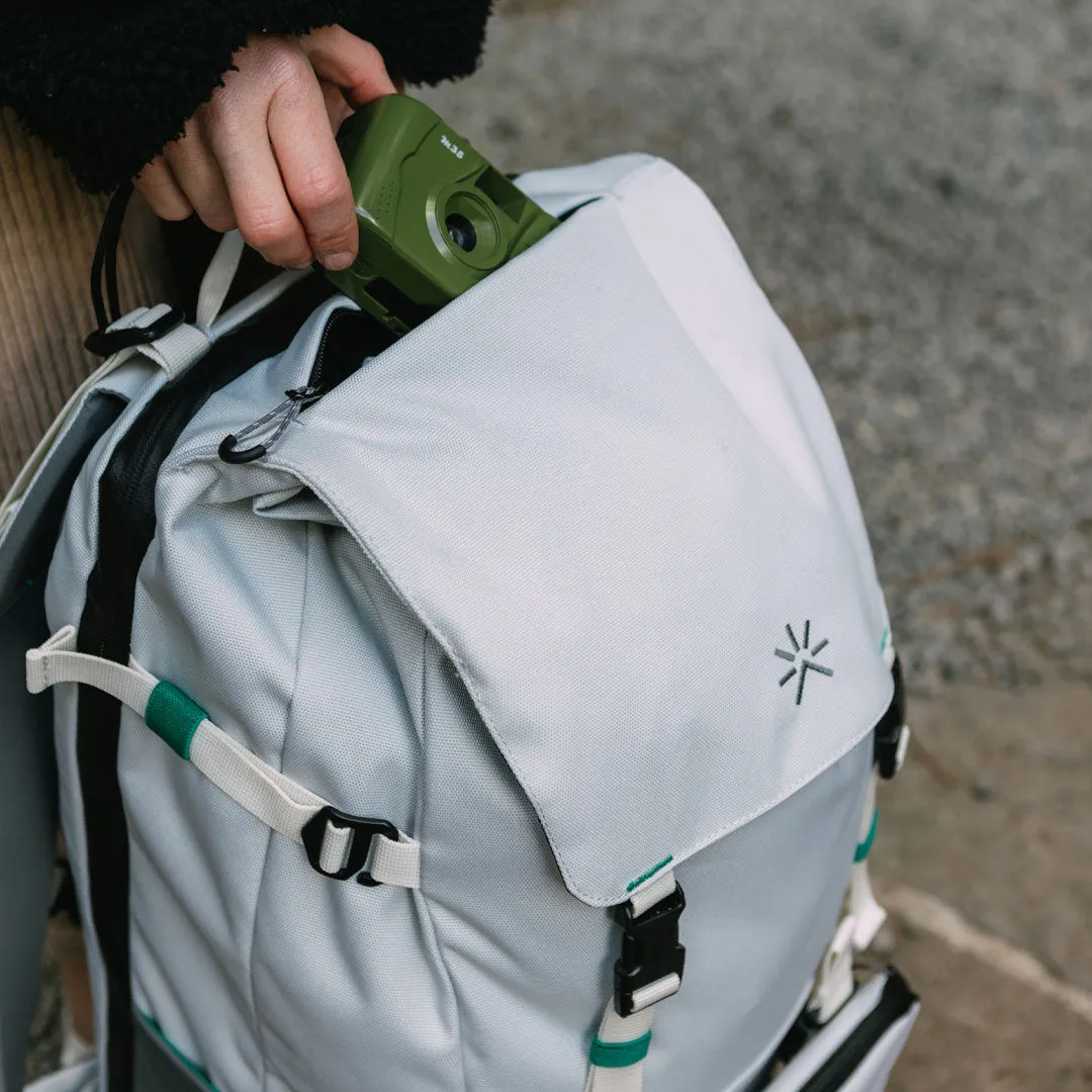 Shell Backpack Fog Grey